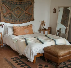 Union Mood Throw Blanket