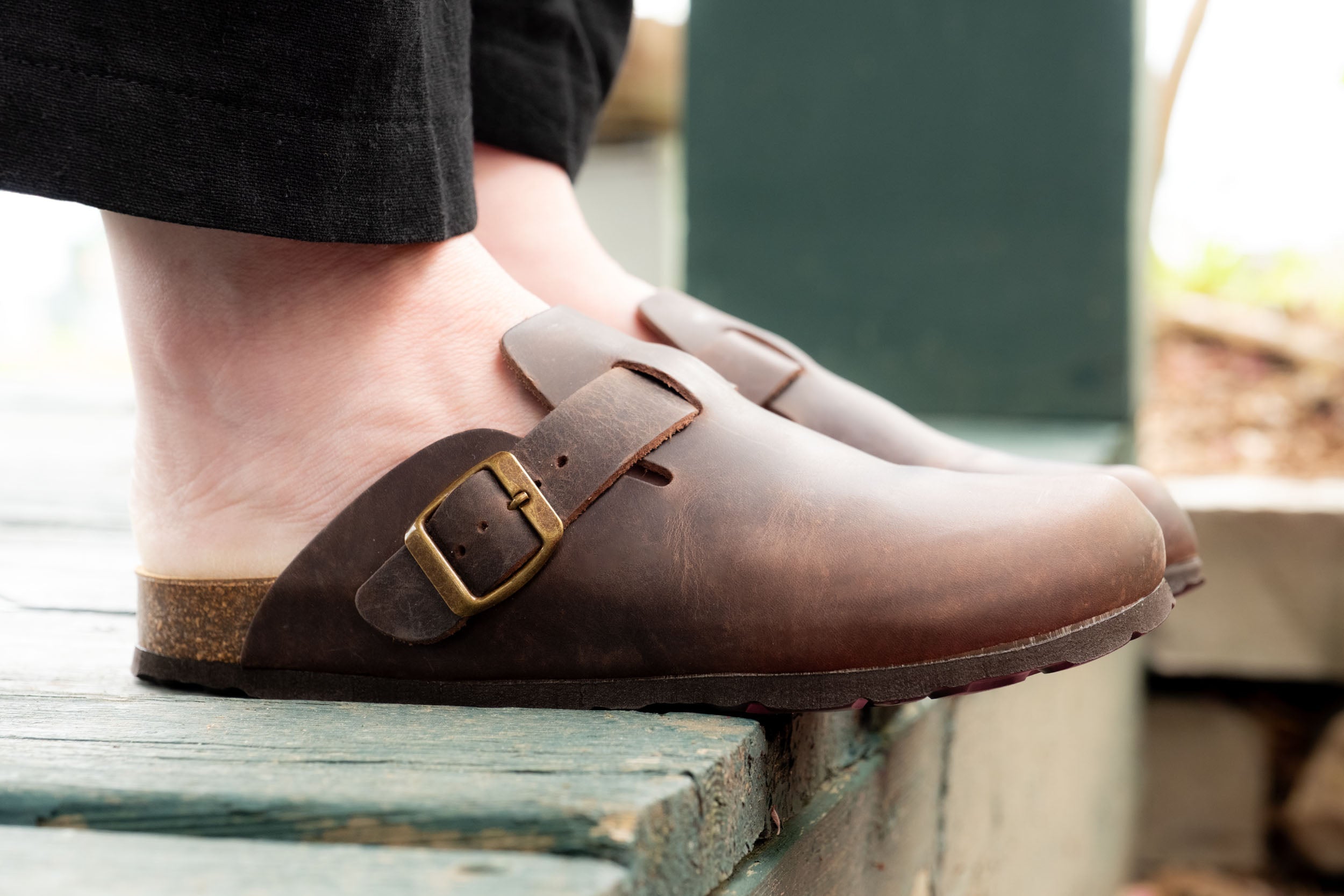 Women's Briar Clogs