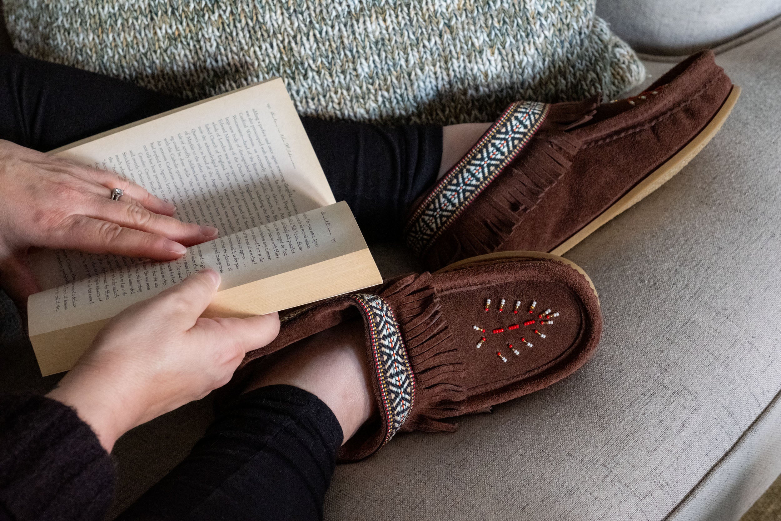Women's Suede Fringed Lined Moccasin Shoes
