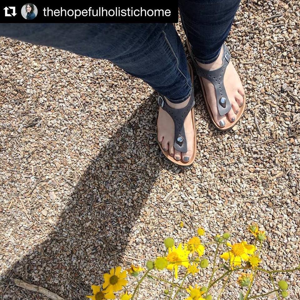 Women's Earthing Brooke Sandals (Final Clearance)