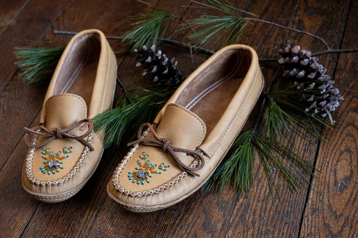 Men's Moose Hide Beaded Moccasins