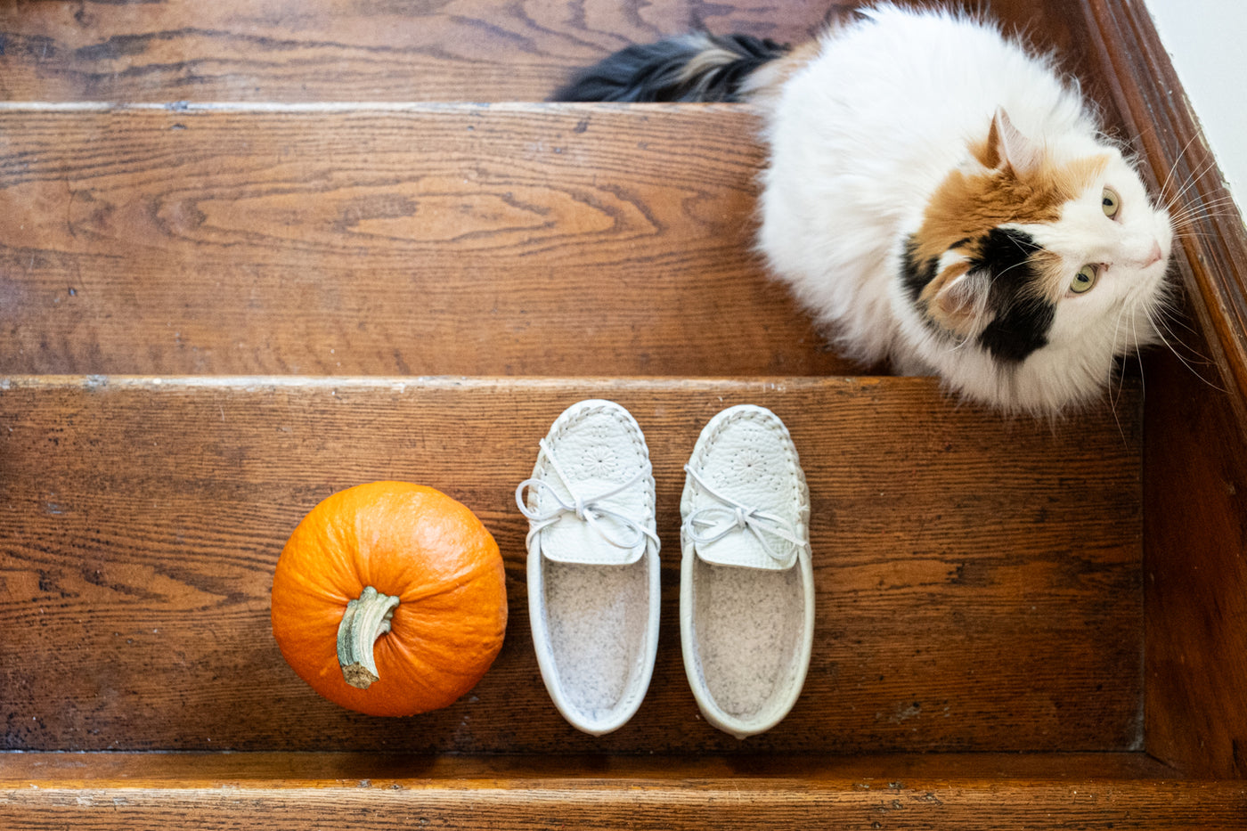 Fall Clearance: Women’s White Leather Moccasins