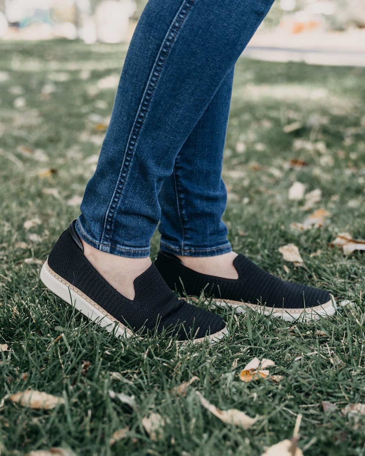 Unisex Bamboo Knit Earthing Slip-On