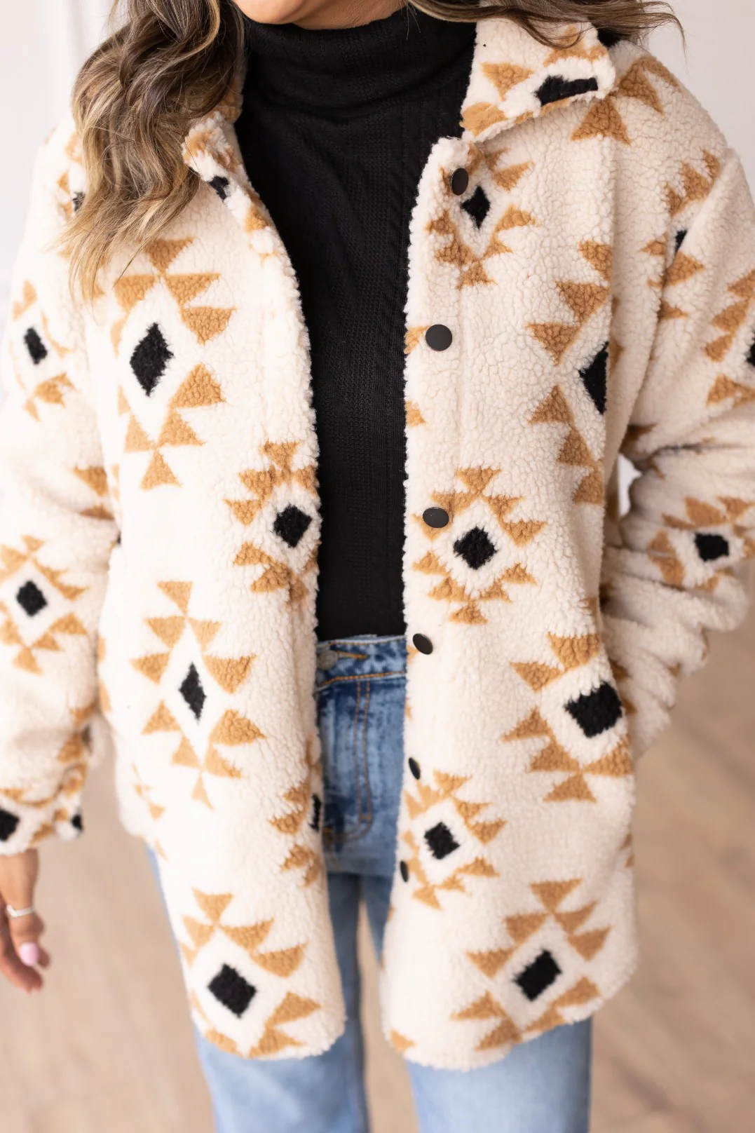 Women's Aztec Pattern Button Down Sherpa Jacket