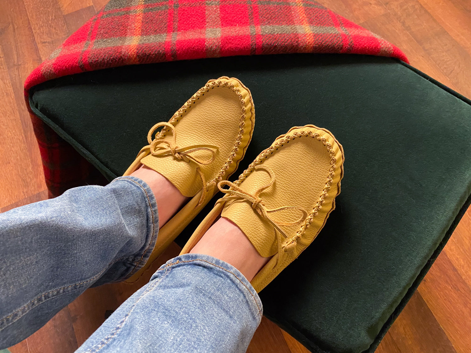 Men's Earthing Moccasins Wide Leather (Final Clearance 11)