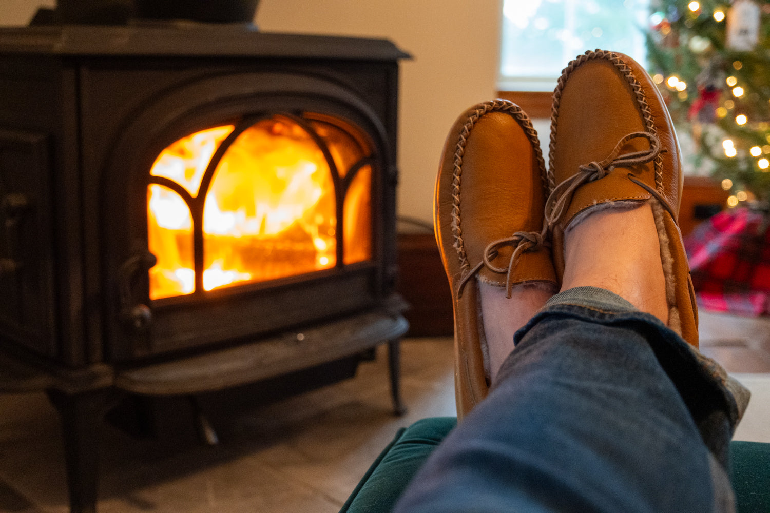 Men's Sheepskin Lined Moccasin Shoes