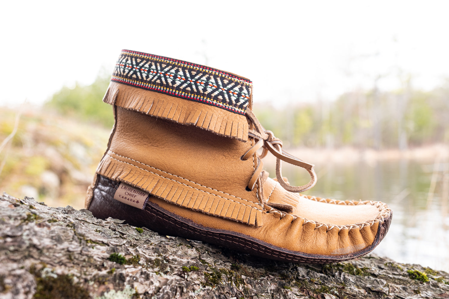 Women's Earthing Moccasin Boots