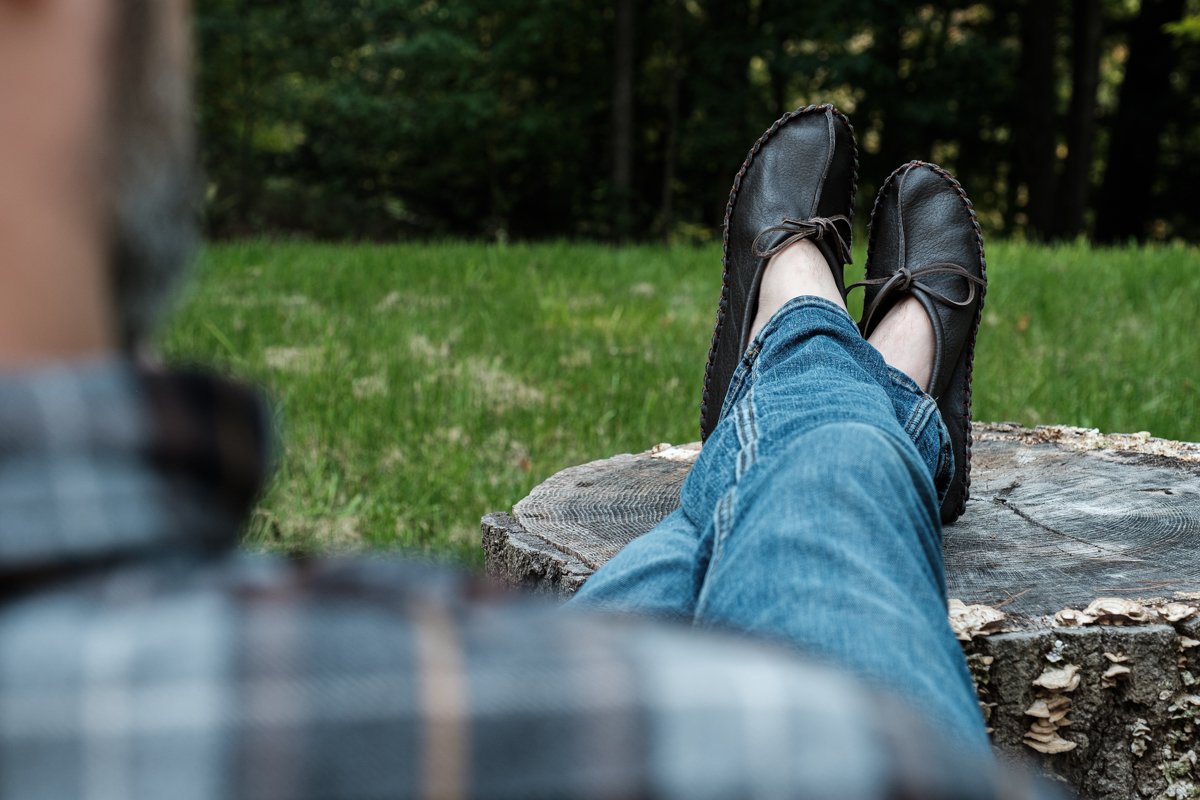 Men's Earthing Moccasins Minimalist Leather