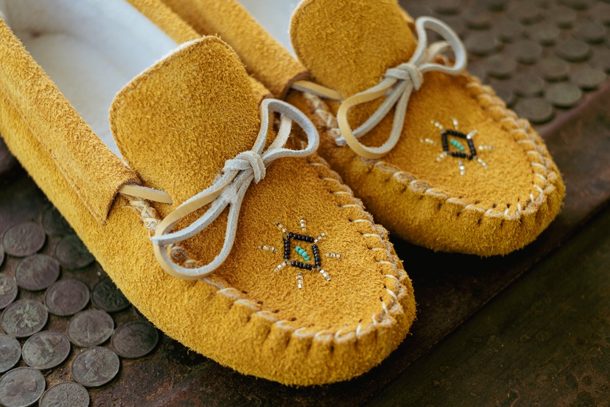 Women's Lined Suede Moccasins