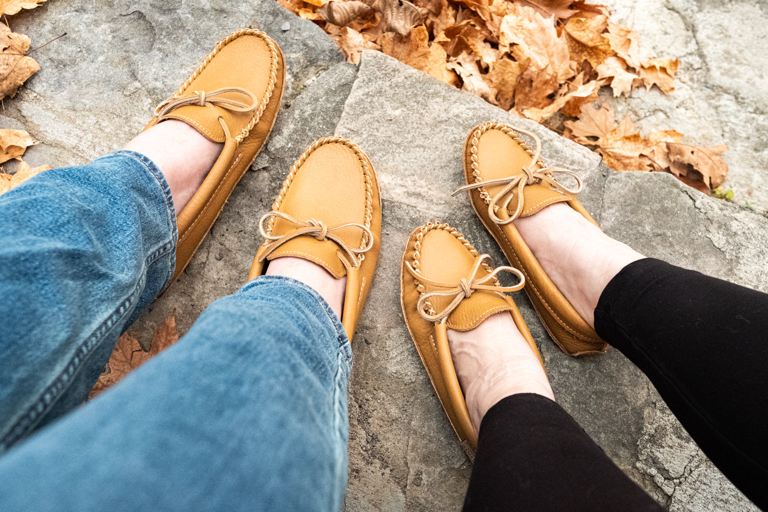 Women's Earthing Moccasins Leather